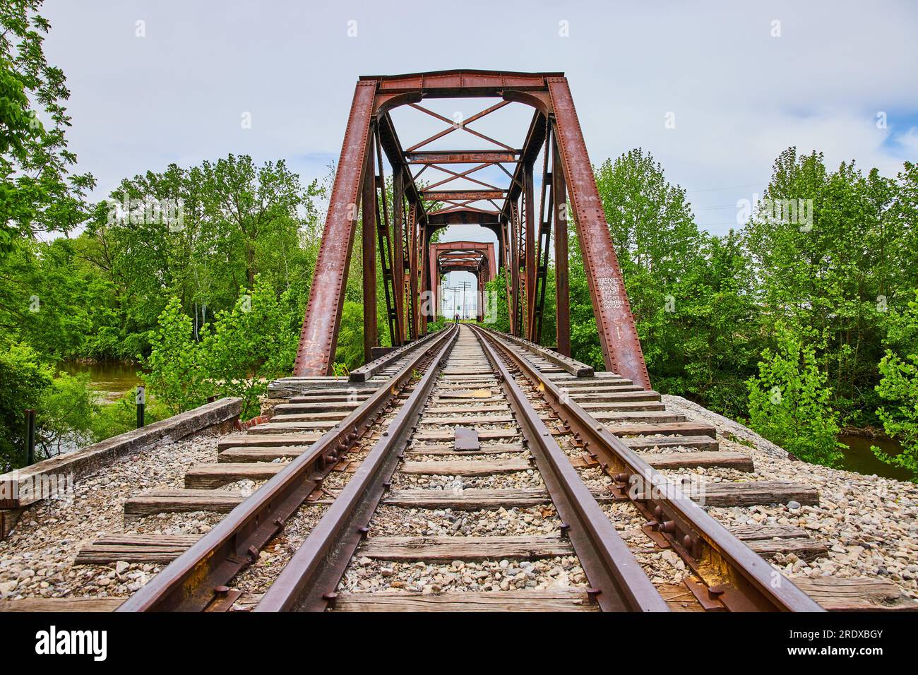 Rusty railroad bridge shot hi-res stock photography and images - Alamy