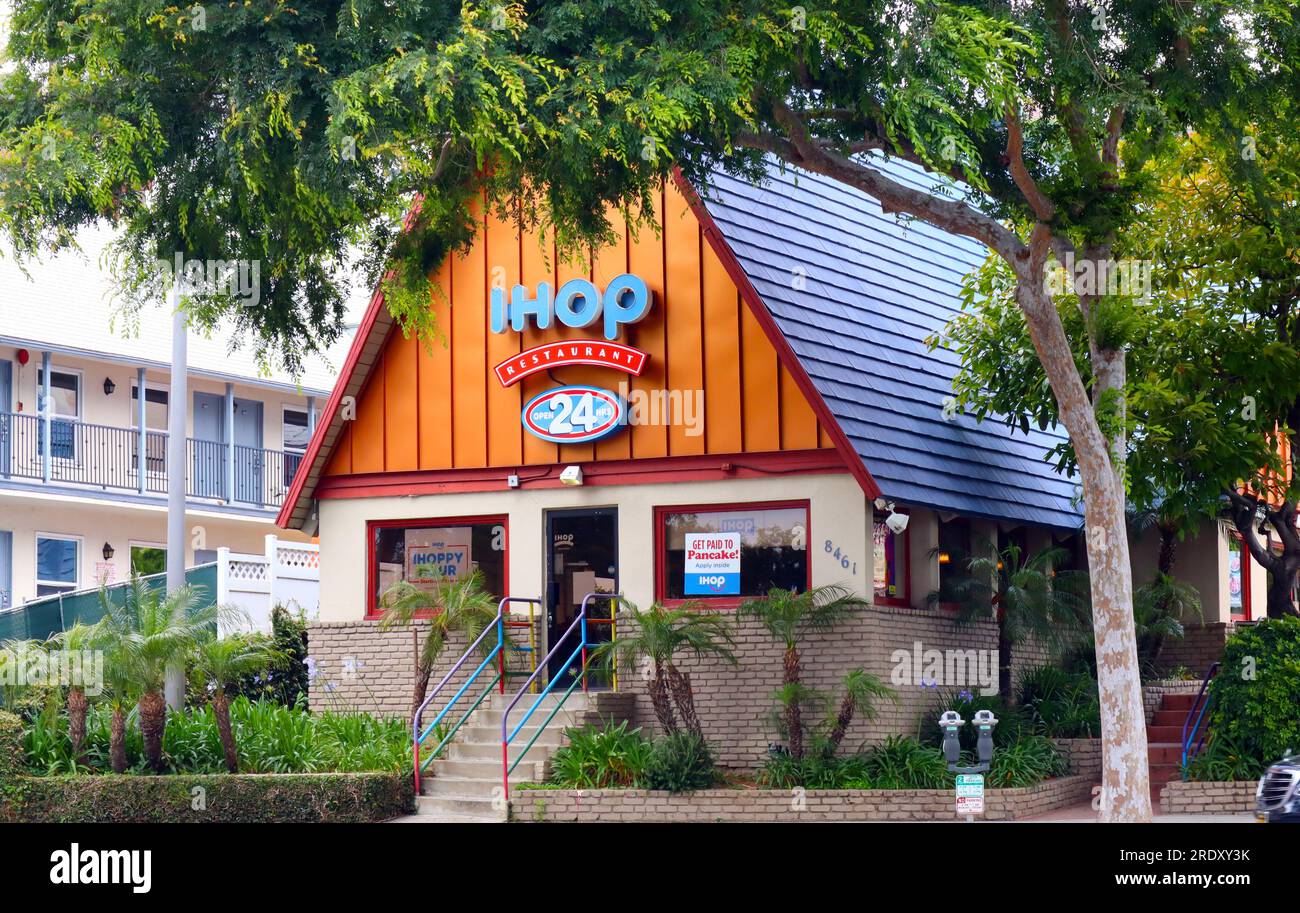 General view of IHOP, located at 2912 S Sepulveda Blvd, in the wake of the  coronavirus COVID-19 pandemic, on Thursday, March 26, 2020 in Los Angeles,  California, USA. (Photo by IOS/Espa-Images Stock