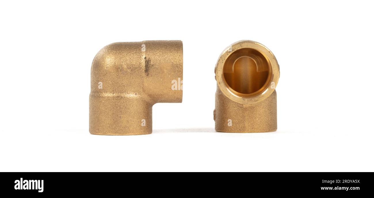 Brass fittings for plumbing pipes, connector for two different sizes