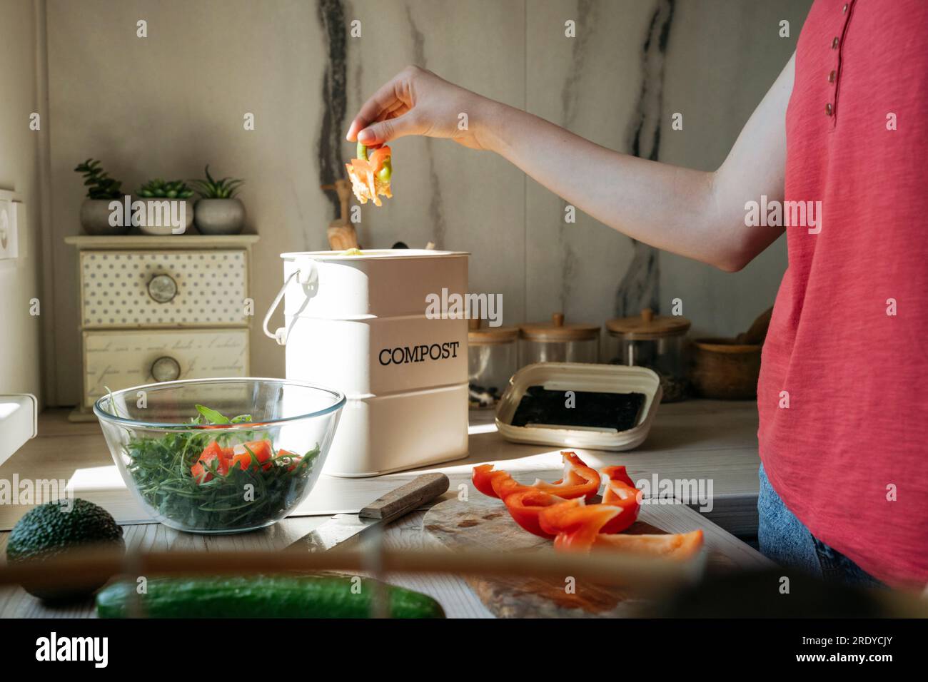 Throwing Compost Throwing food waste and kitchen hi-res stock photography and images - Alamy
