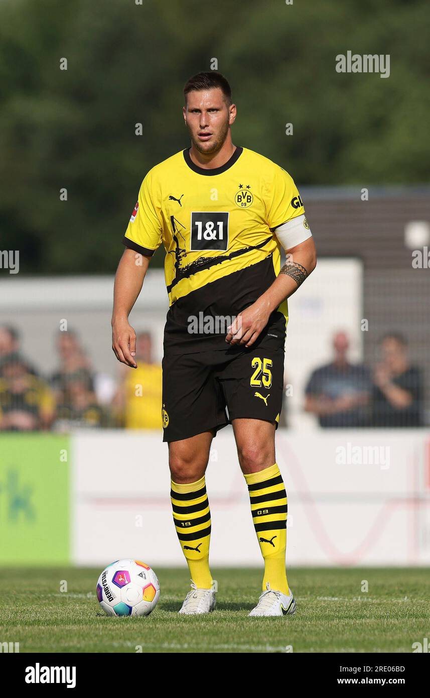 Hamm, Deutschland. 12th July, 2023. firo : 07/12/2023, football, soccer, 1st league, 1st Bundesliga, season 2023/2024, test match, Westfalia Rhynern - BVB, Borussia Dortmund Niklas SULE, BVB, single action Credit: dpa/Alamy Live News Stock Photo