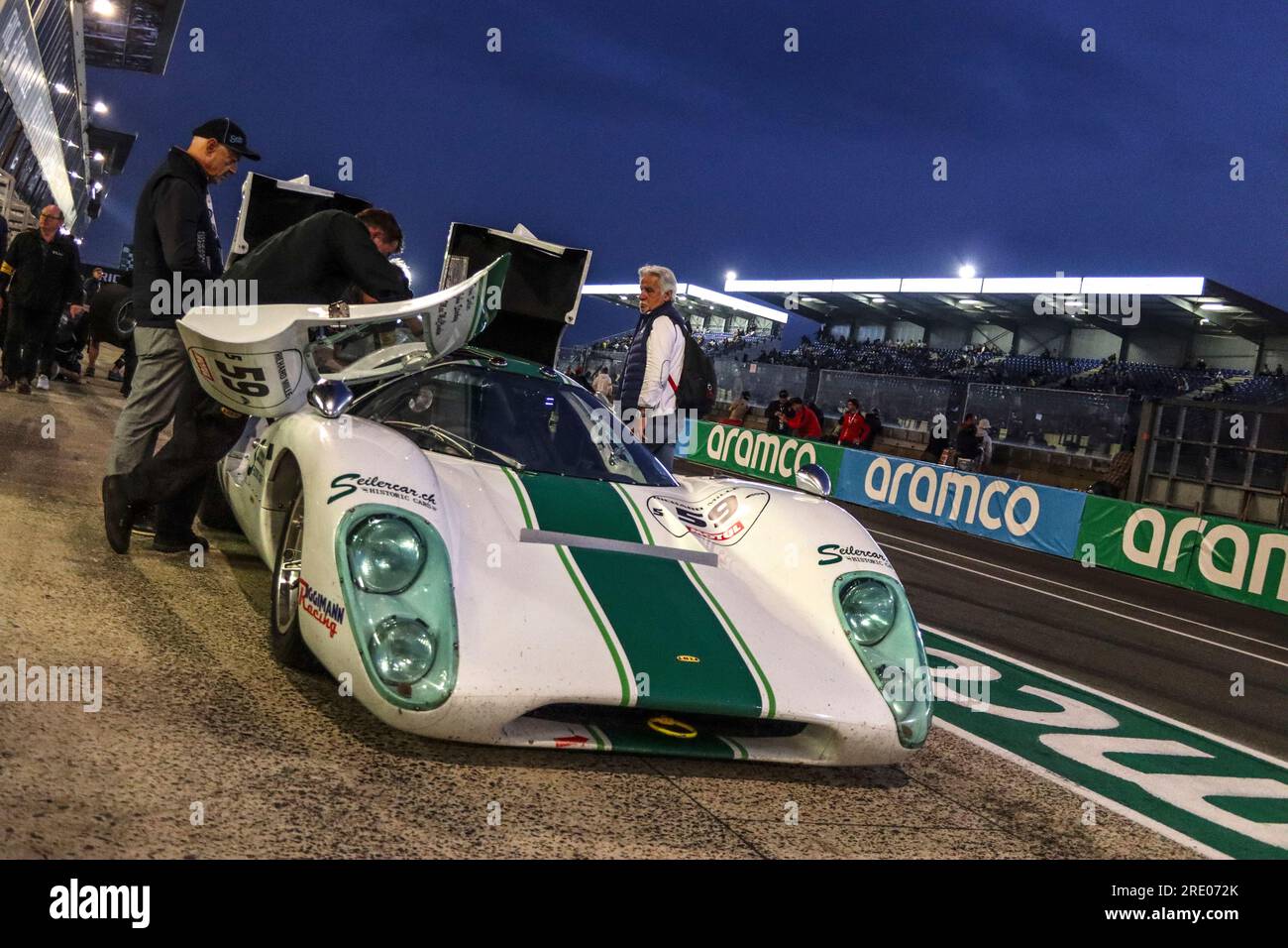 Lola t70 le mans hi-res stock photography and images - Alamy