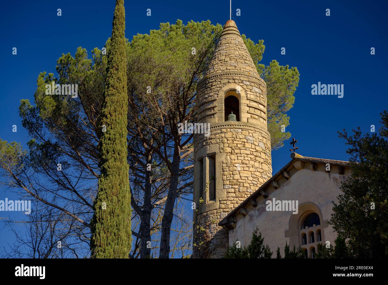 New church of Sant Romà de Sau, built after the construction of the Sau reservoir in the 1960s (Osona, Barcelona, Catalonia, Spain) Stock Photo