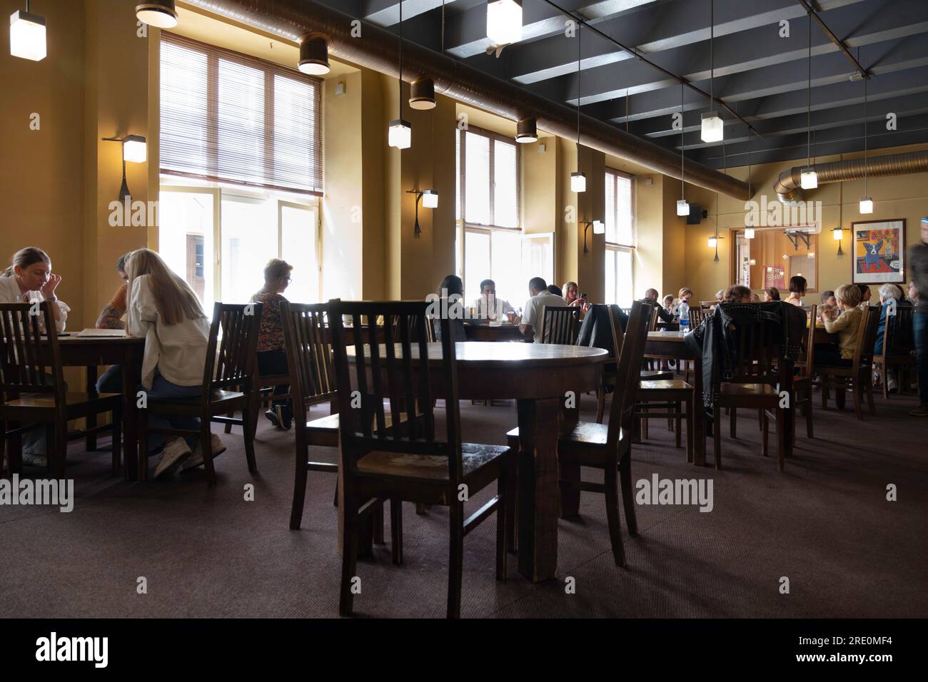 Restaurant tallinn hi-res stock photography and images - Alamy