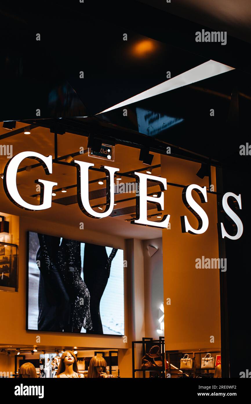 My store guess clearance