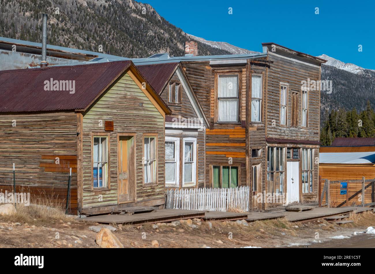 the-historic-town-of-st-elmo-in-the-colorado-mountains-is-one-of-the