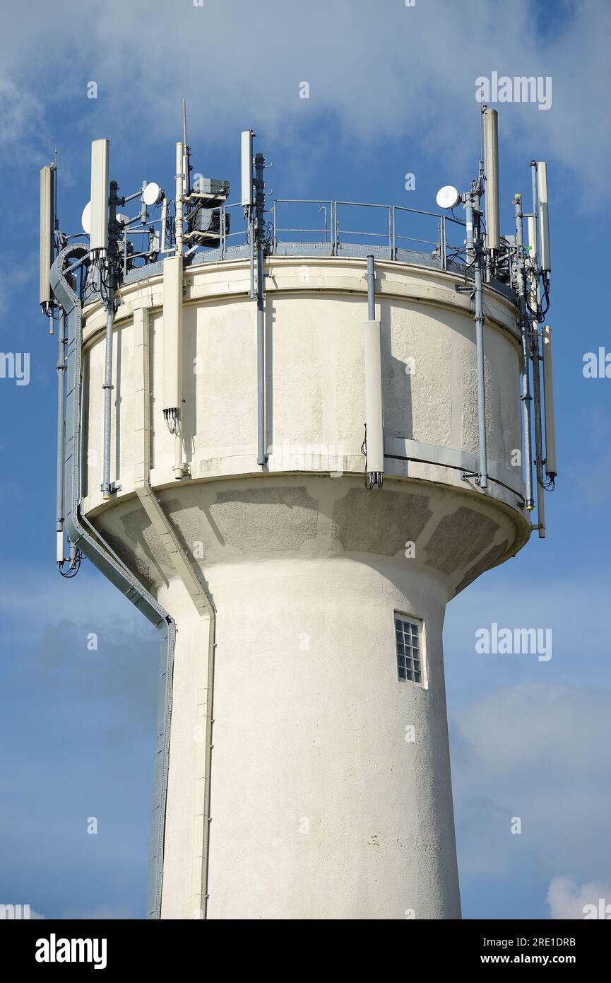 Mobile phone relay station on a water tower Stock Photo Alamy