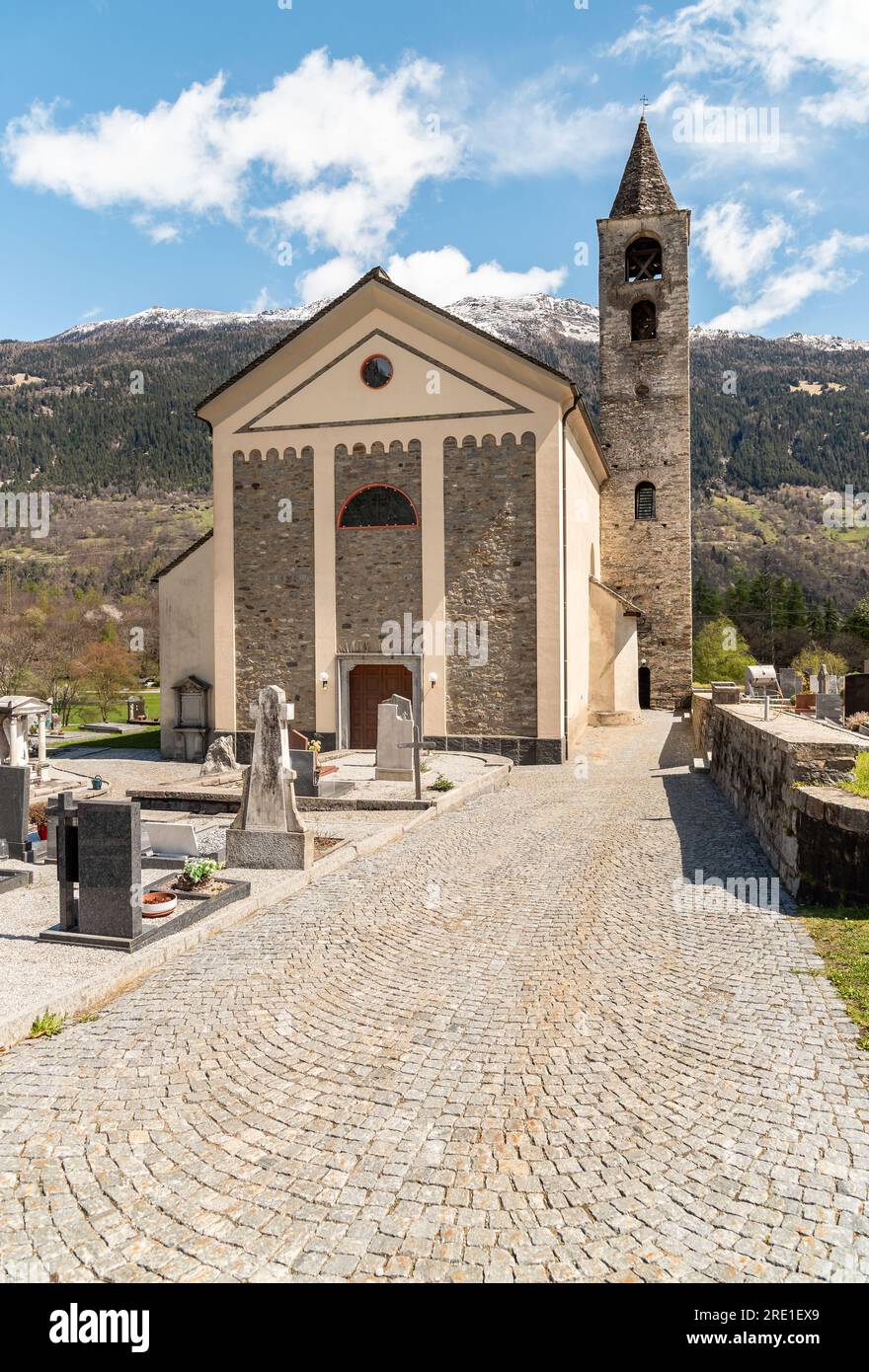 The parish church of Sant Maurizio with cemetery in Chironico, municipality of Faido in the Canton of Ticino, district of Leventina, Switzerland Stock Photo