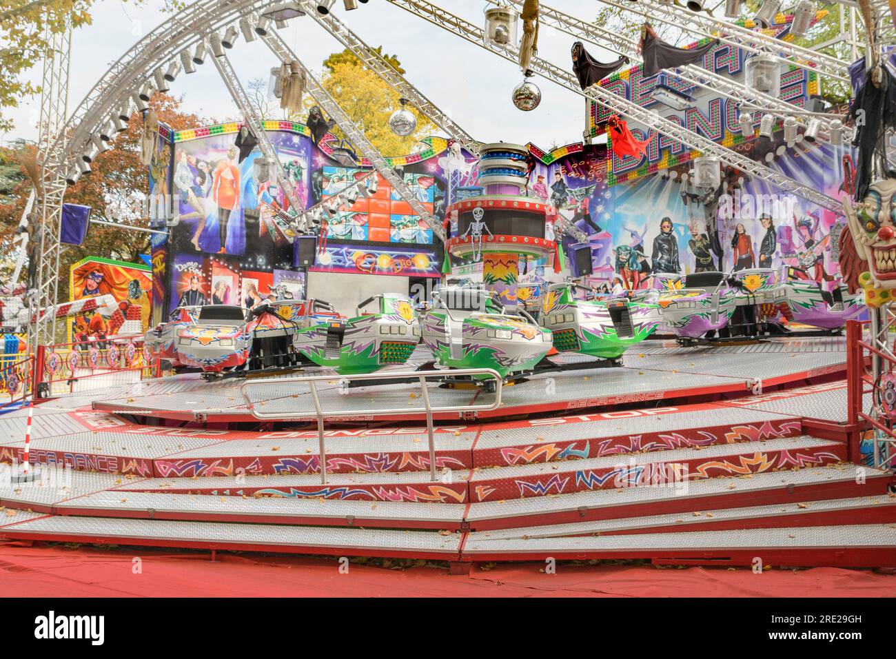 Liege. Wallonia - Belgium 31-10-2021. An empty ride in an amusement park. There are no clients. Empty checkout Stock Photo