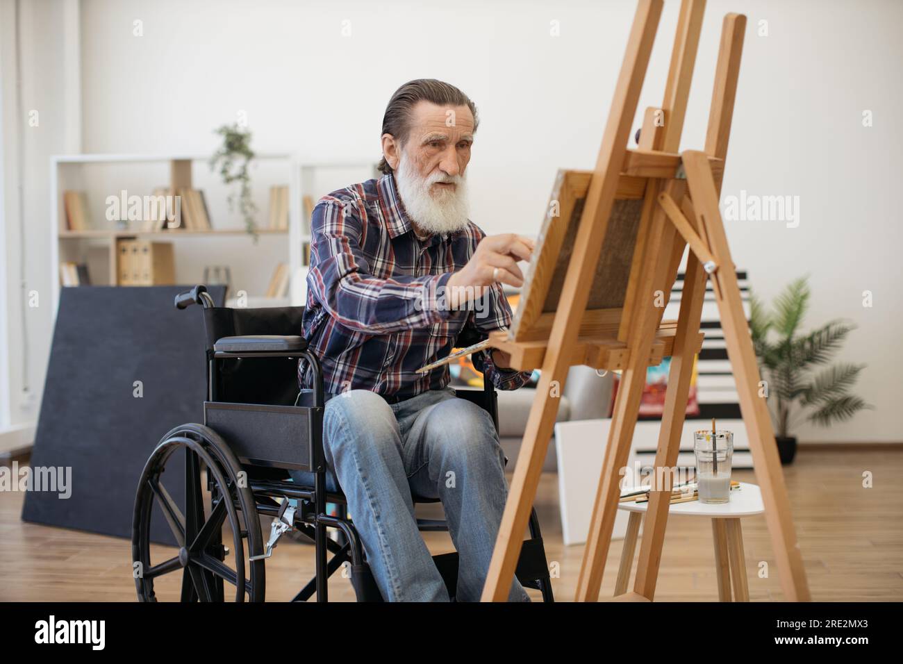 Mature master painter disability hi-res stock photography and images ...