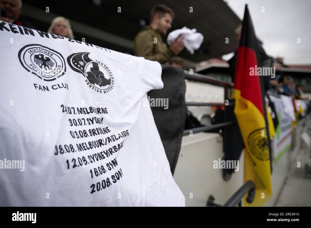 Melbourne, Australia. 25th July, 2023. Soccer, women: World cup, Germany, training. The dates of the games of the German team until the final are written on a T-shirt. Credit: Sebastian Christoph Gollnow/dpa/Alamy Live News Stock Photo