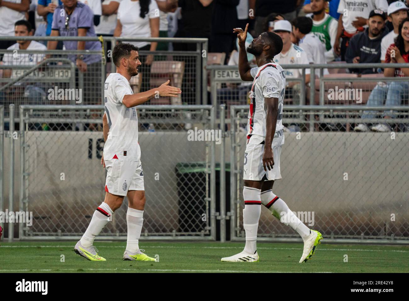 AC Milan defender Fikayo Tomori (23) celebrates with defender Alessandro Florenzi (25) during the Soccer Champions Tour against Real Madrid, Sunday, J Stock Photo