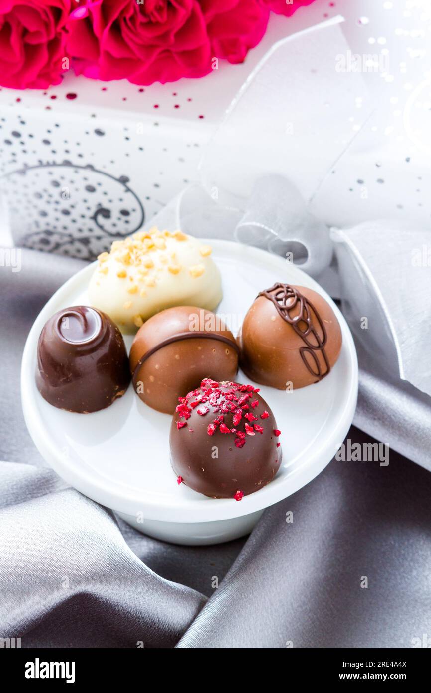 Small pink box candies hi-res stock photography and images - Alamy