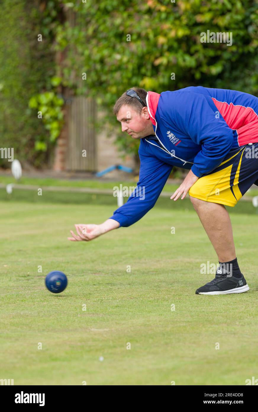 Wayne Willgress lawn and indoor bowls player playing in a county match at Staniforth Bowls Club, Thetford, UK Stock Photo