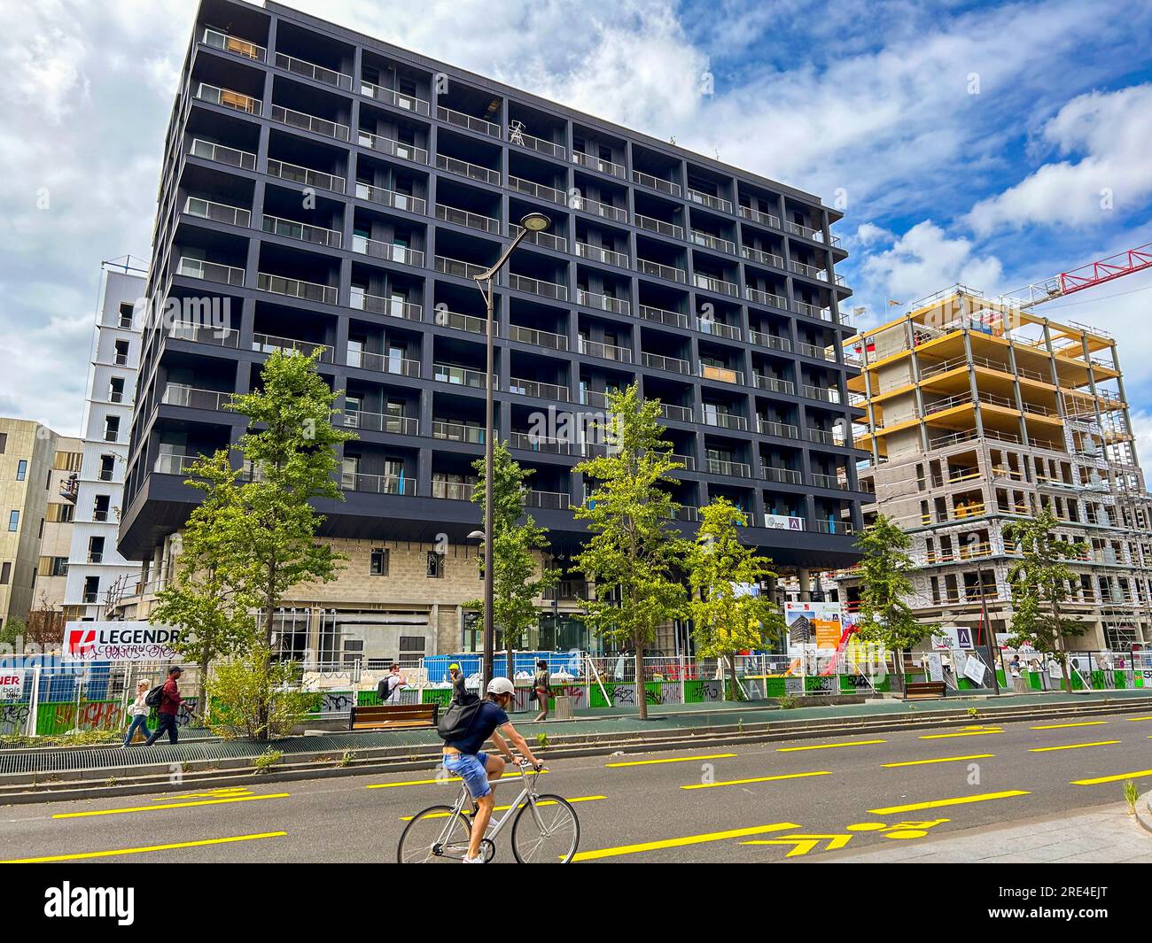 View of 34 Apartment Decorating Ideas to Make Your Rental Feel Like Home