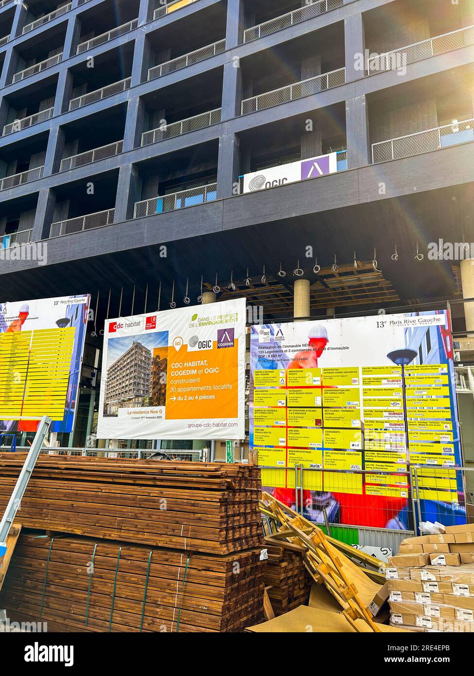 Architectural Digest Homepage - Textured Ceiling Apartment Complex With Eco Friendly Penthouses