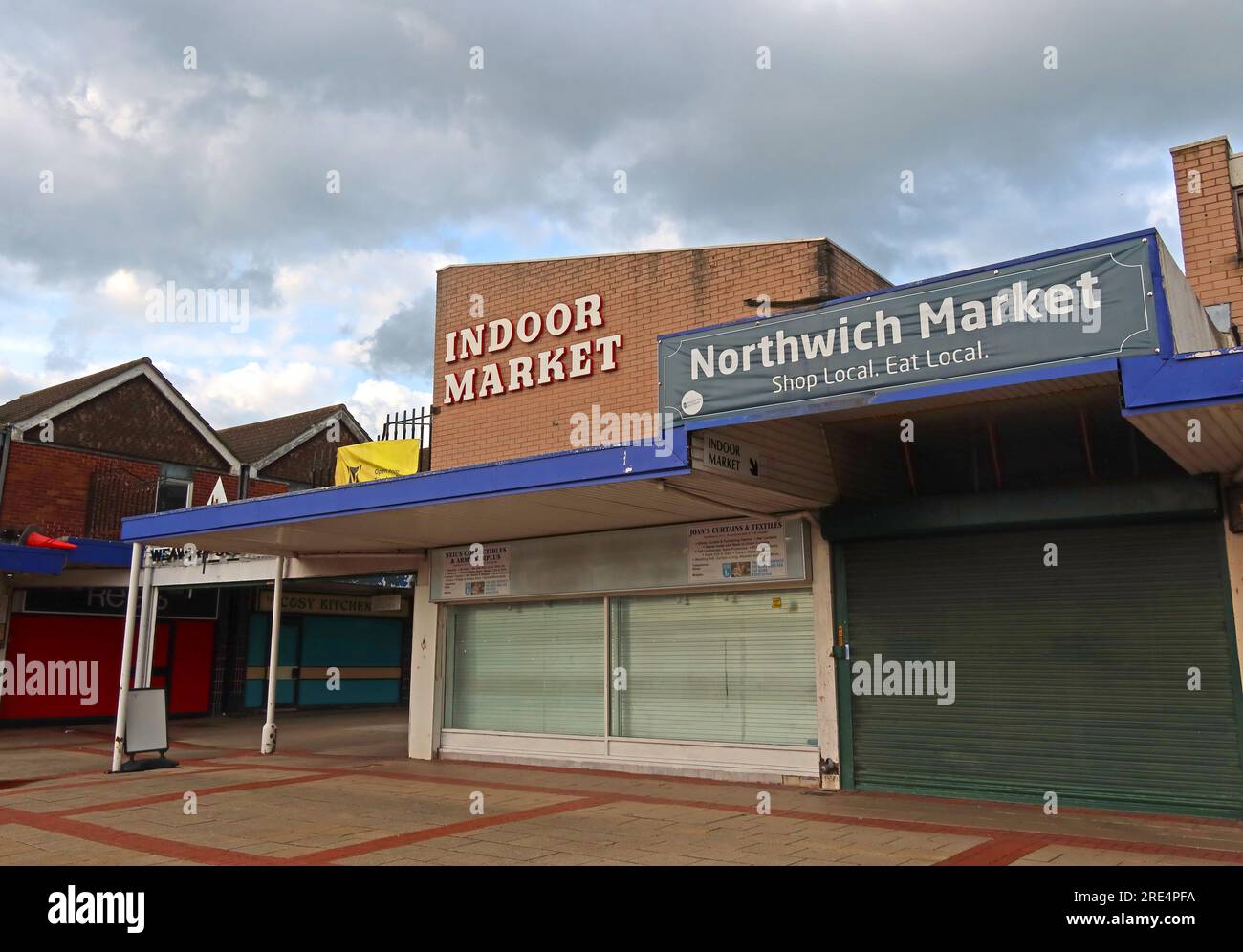 Entrance to Northwich Indoor Market, shop local , Eat local at Apple Market St, Weaver Square shopping area, Cheshire, England, UK, CW9 5BB Stock Photo