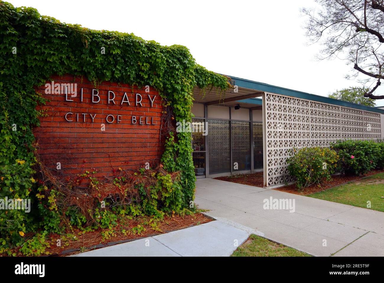 BELL (Los Angeles County), California City of BELL Public Library