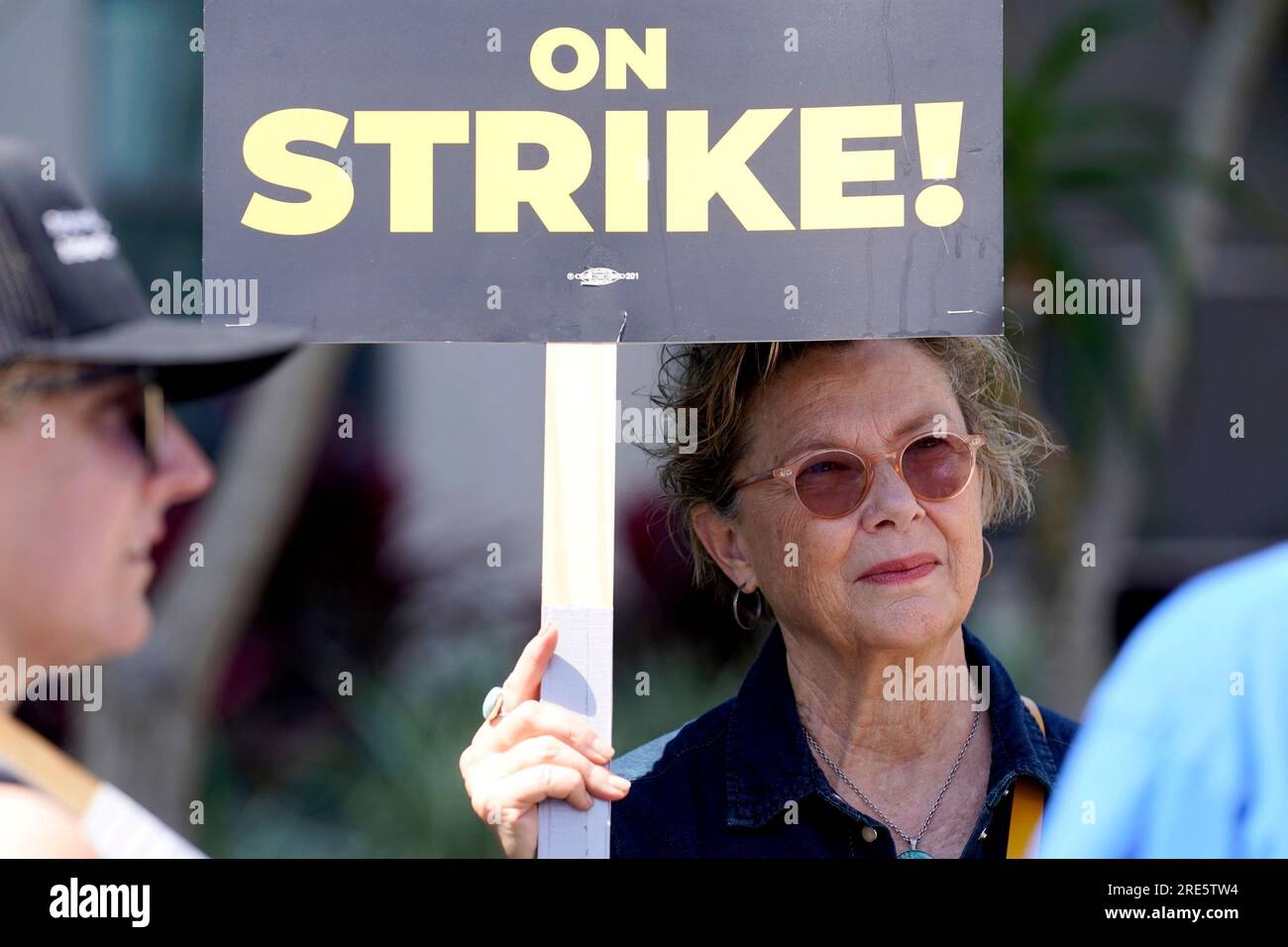 Annette Bening appears at a picket line outside Netflix studios on ...