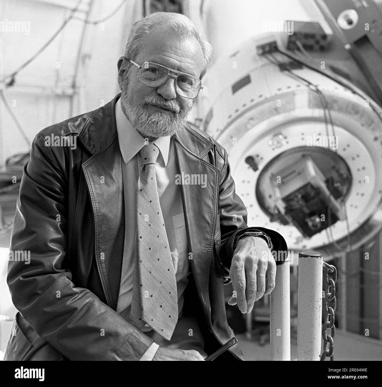 Dr allen hynek hires stock photography and images Alamy