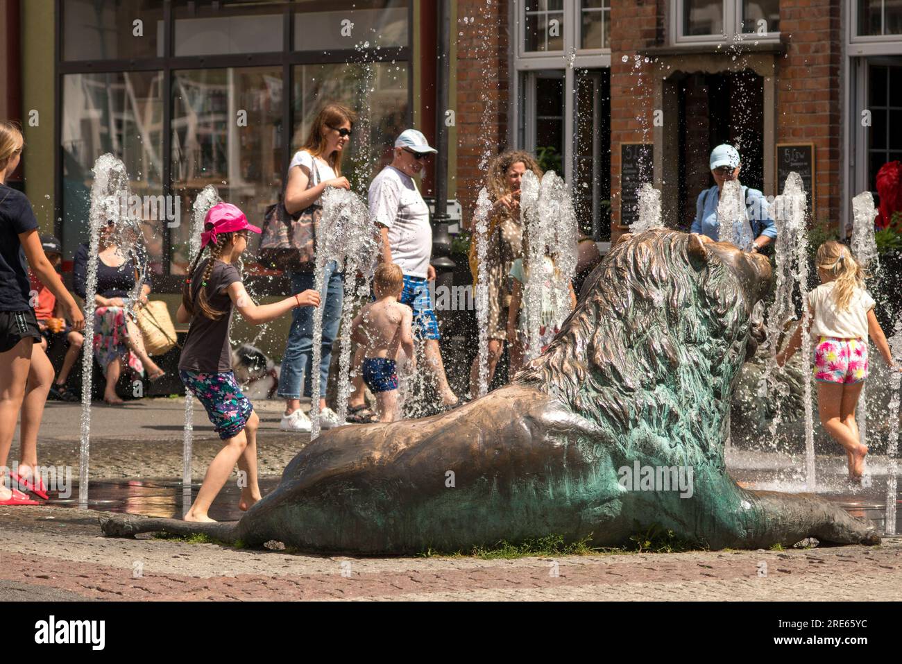 children, fun, Four Quarters Fountain, lions fountain, fountain, travel, landmark, sightseeing, tourism, tourists, people, Main City, Gdansk, Poland, Stock Photo