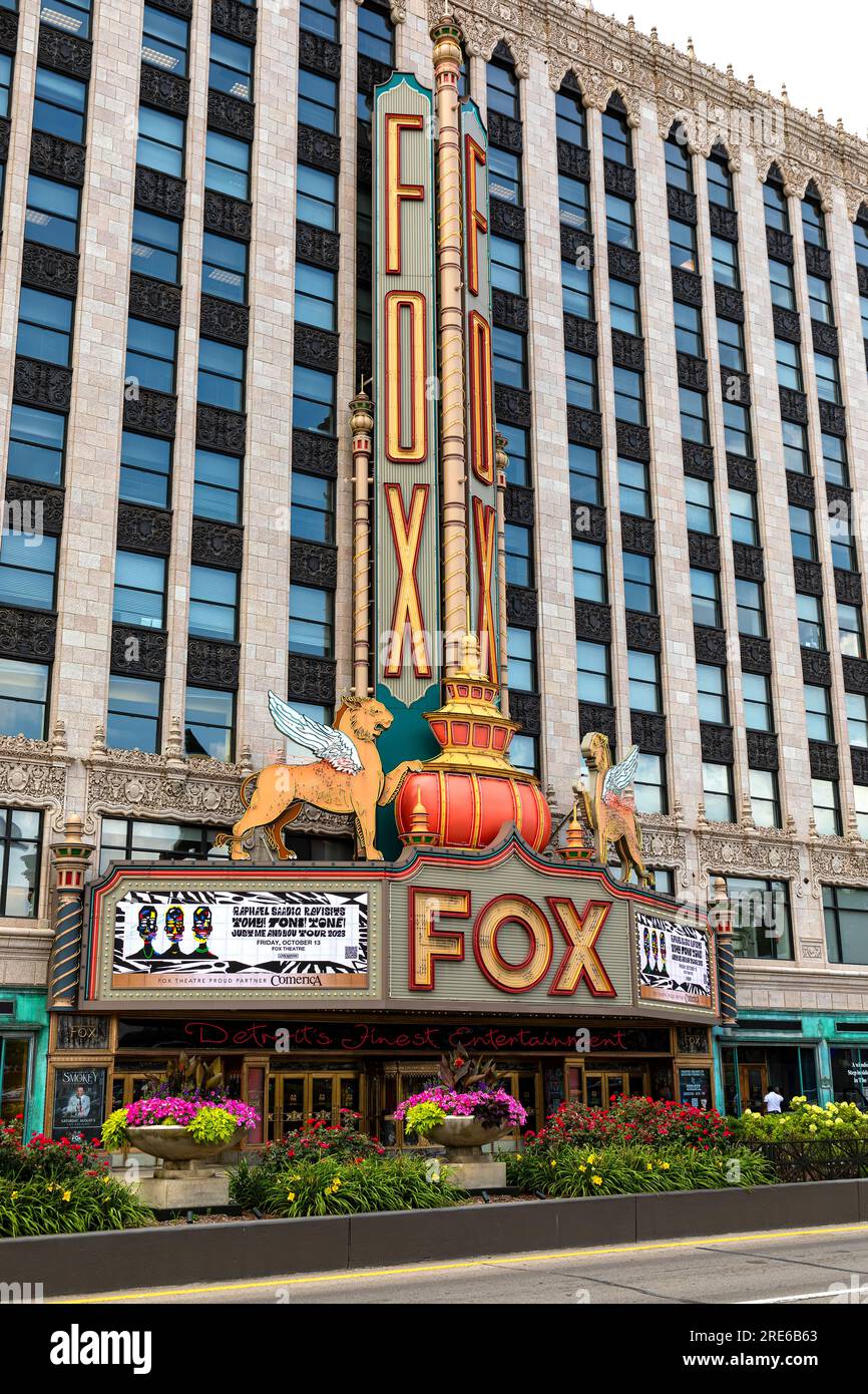 Fox Theater in downtown Detroit Michigan USA Stock Photo - Alamy