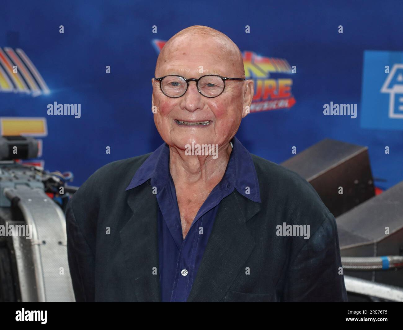 Gorgeous James Tolkan, ‘top Gun’ And ‘back To The Future’ Actor, Dies At 94 Background Nature Gorgeous James Tolkan, ‘top Gun’ And ‘back To The Future’ Actor, Dies At 94 Background Nature