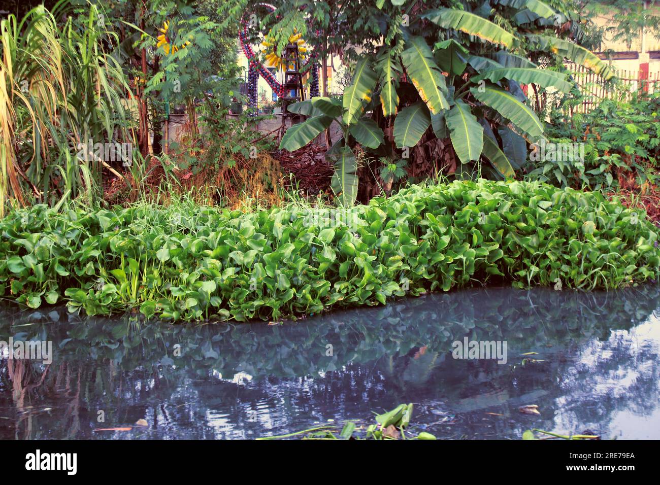 Increasing water discharge hires stock photography and images Alamy