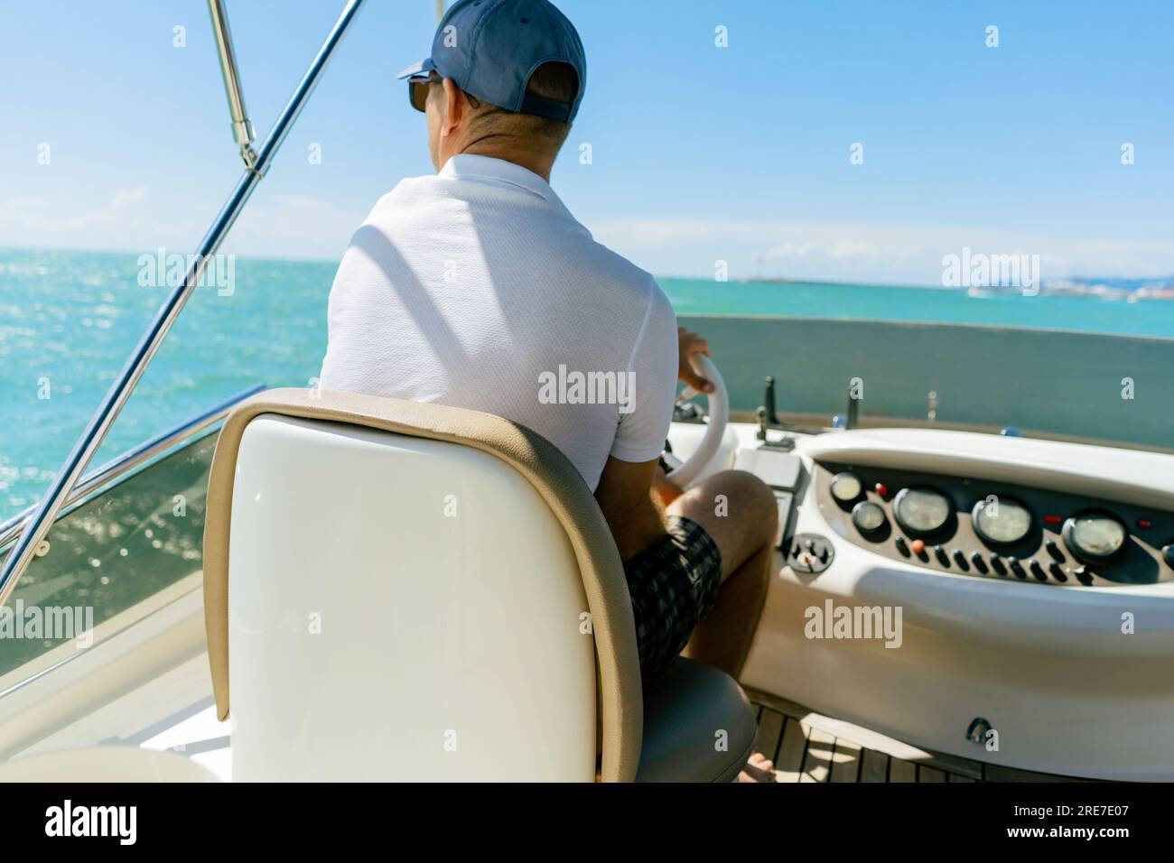 Driving Yacht Driving Yacht