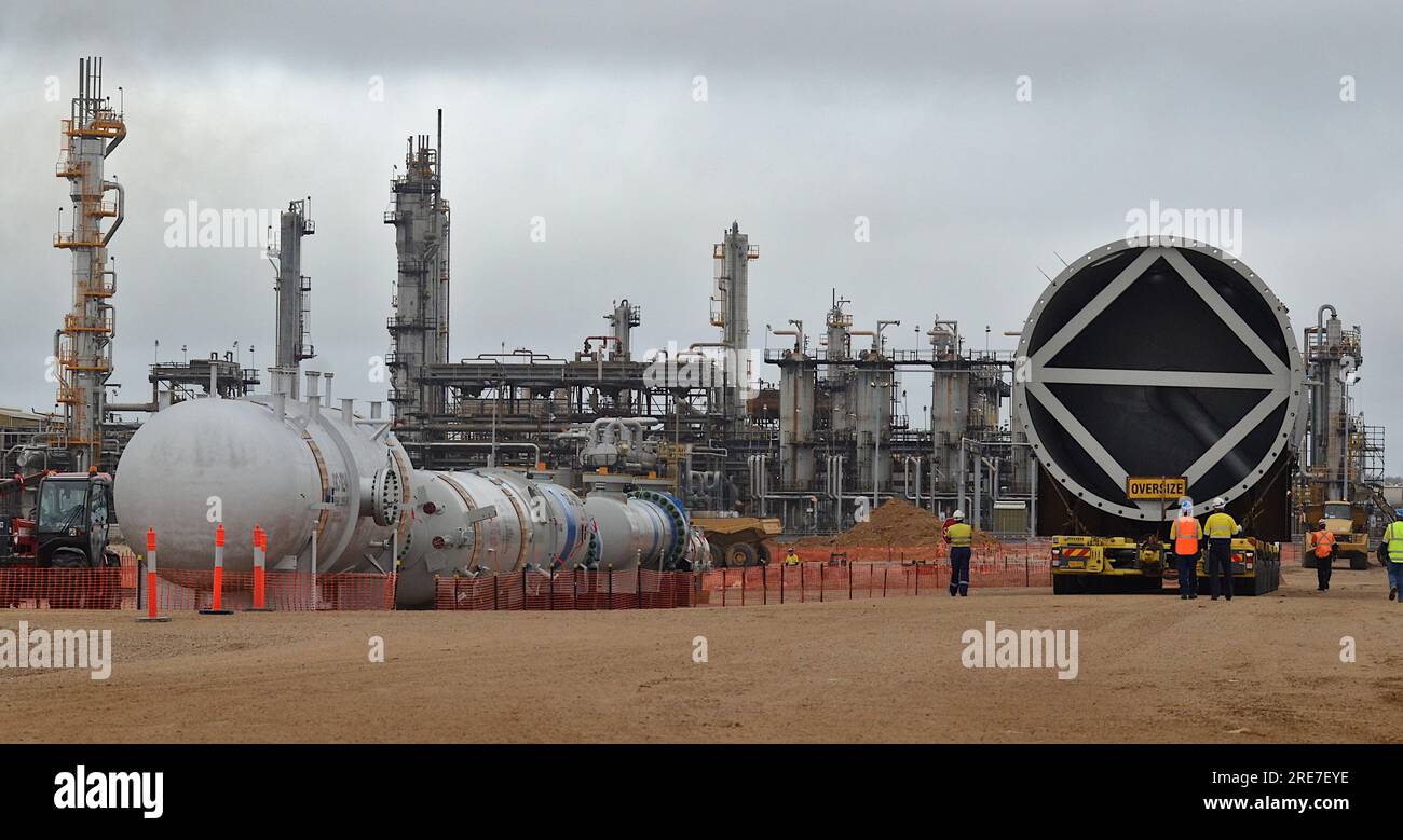 HUge vessels are transported to a Gas Conditioning plant at a Victorian
