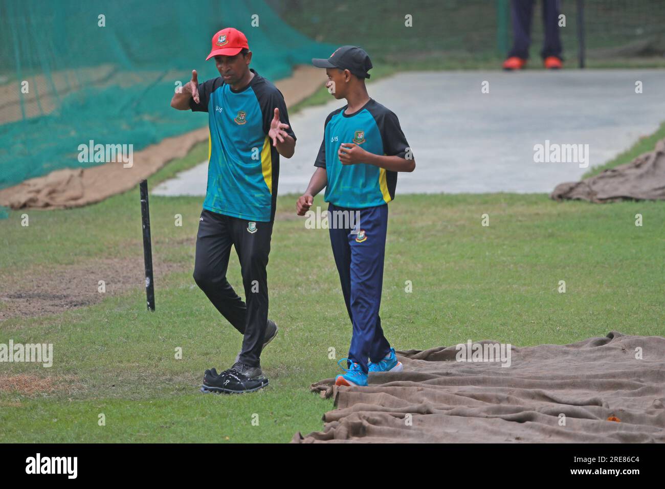 BCB’s age-level coach Sohel Islam gives speach to U15 age group ...