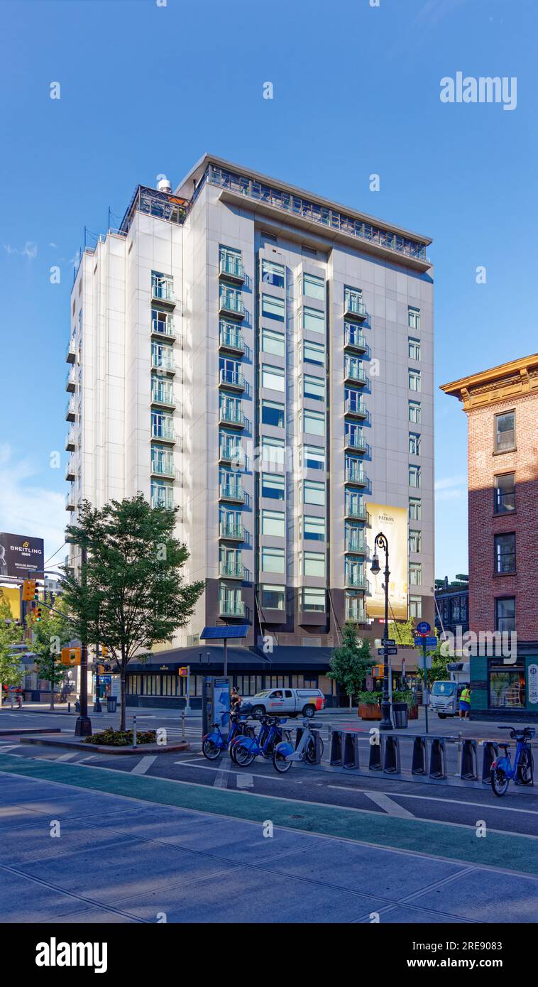 Gansevoort Meatpacking NYC, 18 Ninth Avenue, is a metal-clad hotel in Manhattan’s Meatpacking District, where Greenwich Village meets Chelsea. Stock Photo