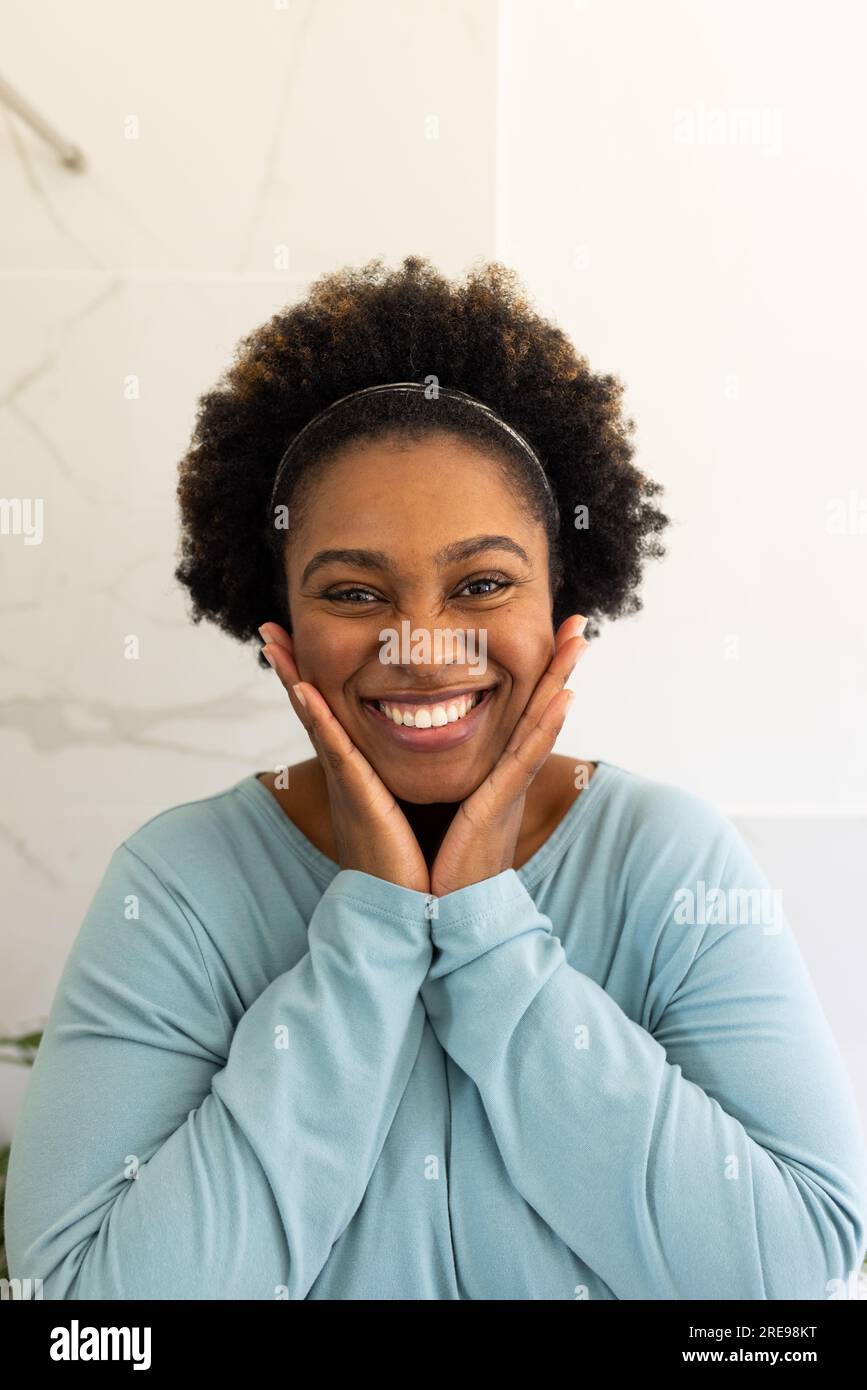 Happy young plus size hi-res stock photography and images - Alamy