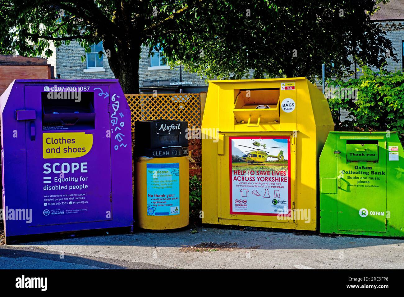 Recycle bins hi-res stock photography and images - Alamy