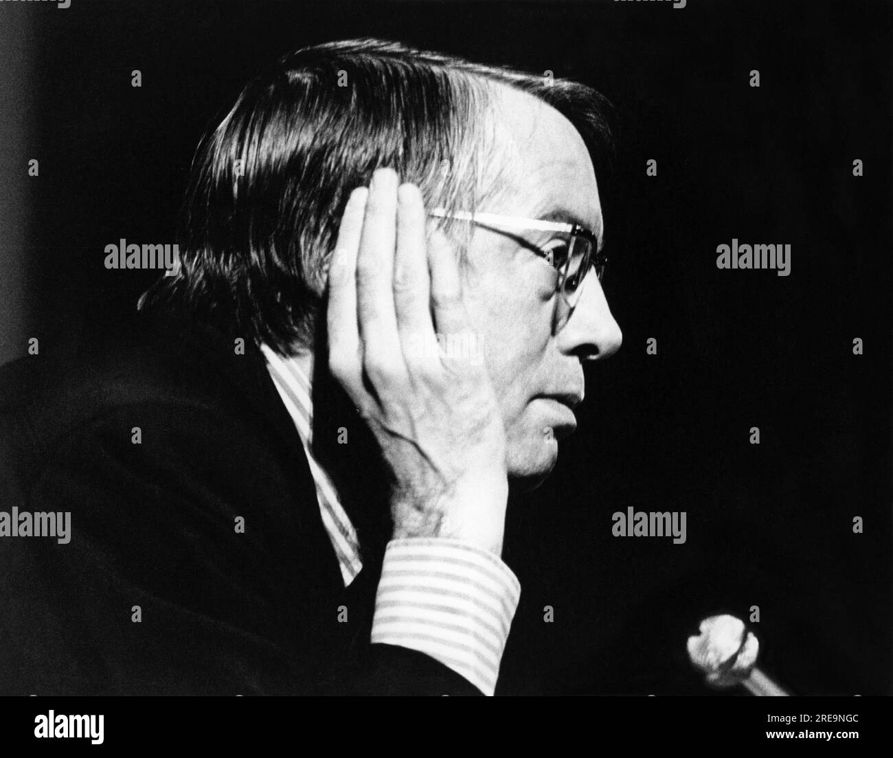 English theatre critic and writer Kenneth Tynan (1927-1980) at CINEMA CITY - An Exhibition of 75 Years of Moving Pictures at the Round House, London NW1 in October 1970 Stock Photo