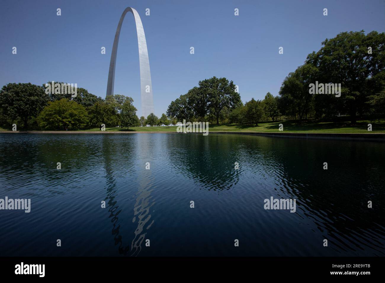 St Louis Missouri Usa St July July The Gateway Arch Monument Is The