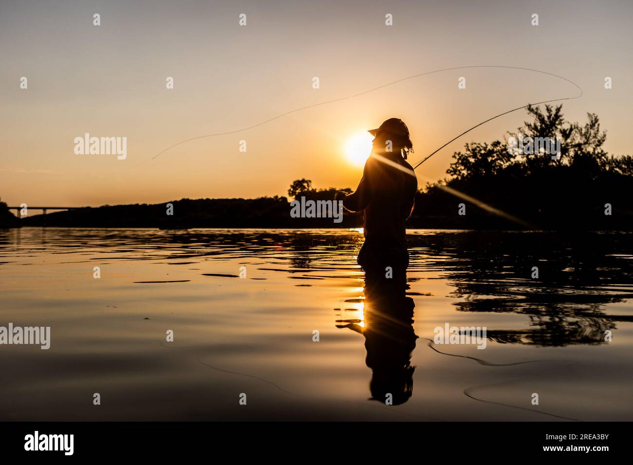 Golden hour fishing hi-res stock photography and images - Alamy