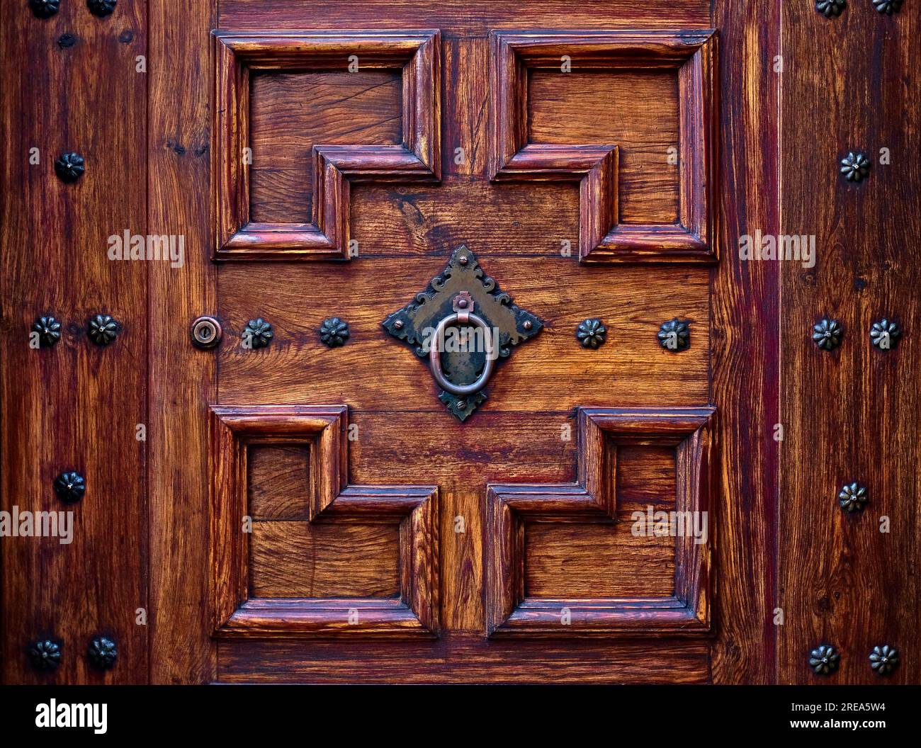 Ornamental door to a Middle Ages castle Stock Photo Alamy
