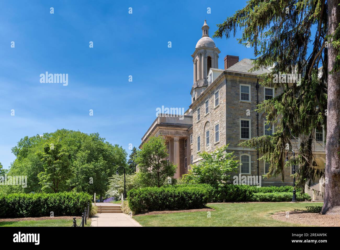 The Old Main building on the campus of Penn State University Stock Photo