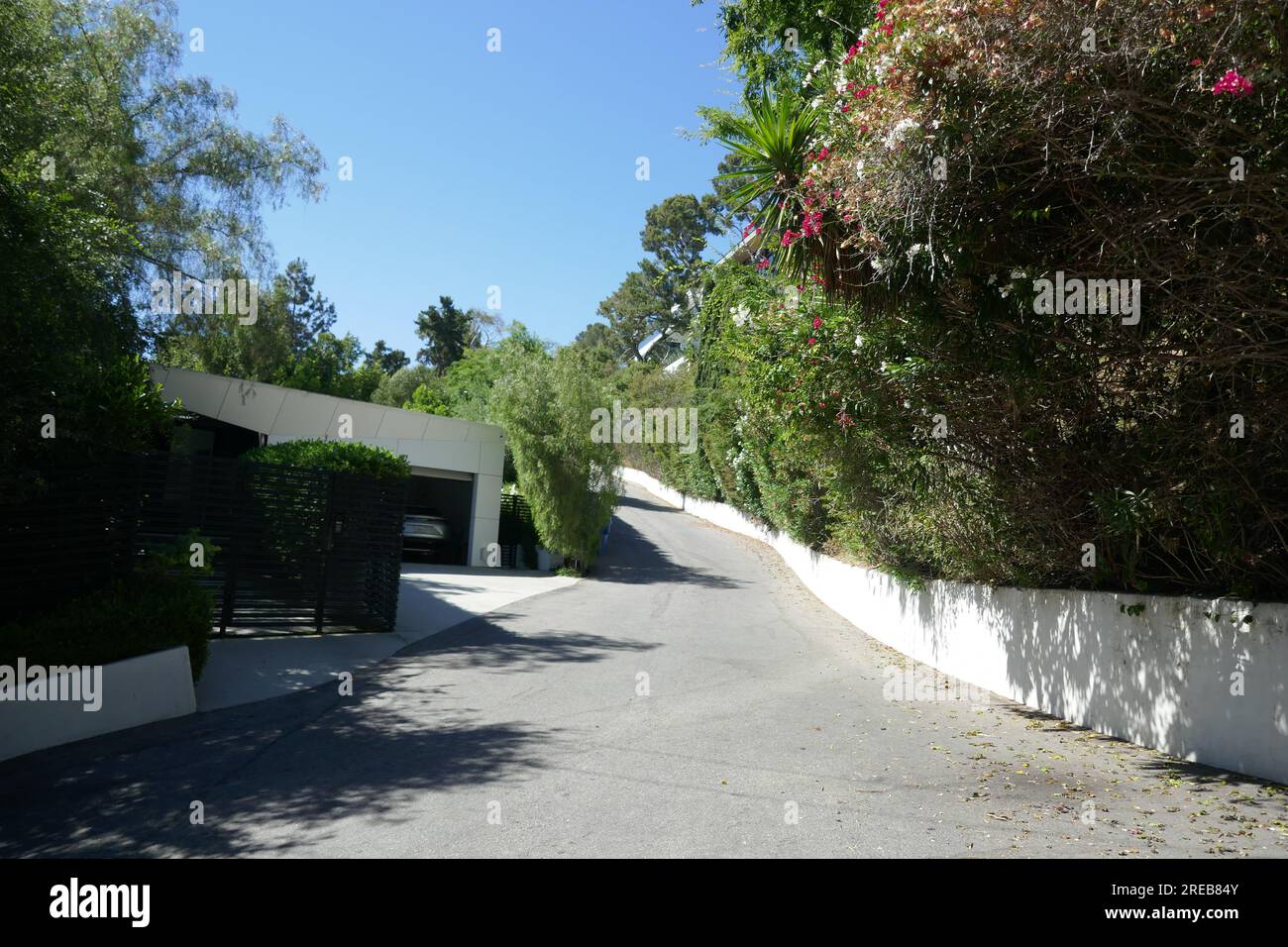 Los Angeles, California, USA 26th July 2023 Skylark Lane, Private Road