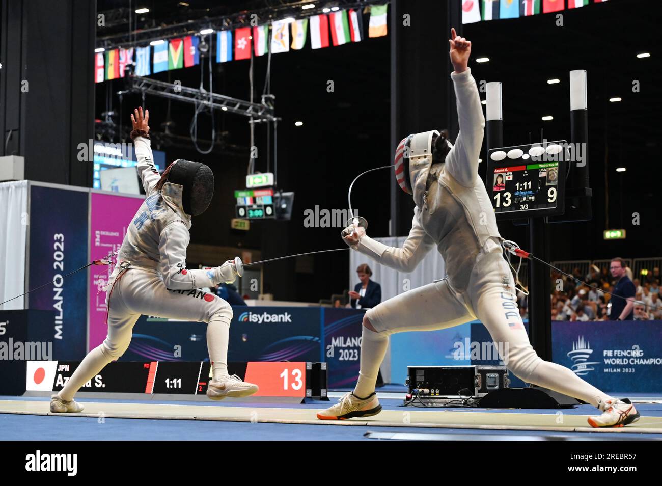 Sera Azuma of Japan (L) fights against Maia Mei Weintraub of United ...