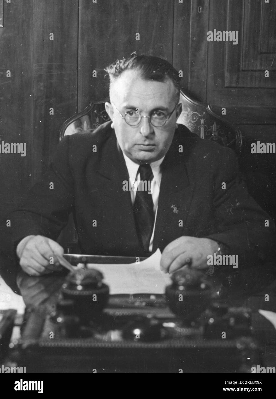 Vice chancellors office Black and White Stock Photos & Images Alamy