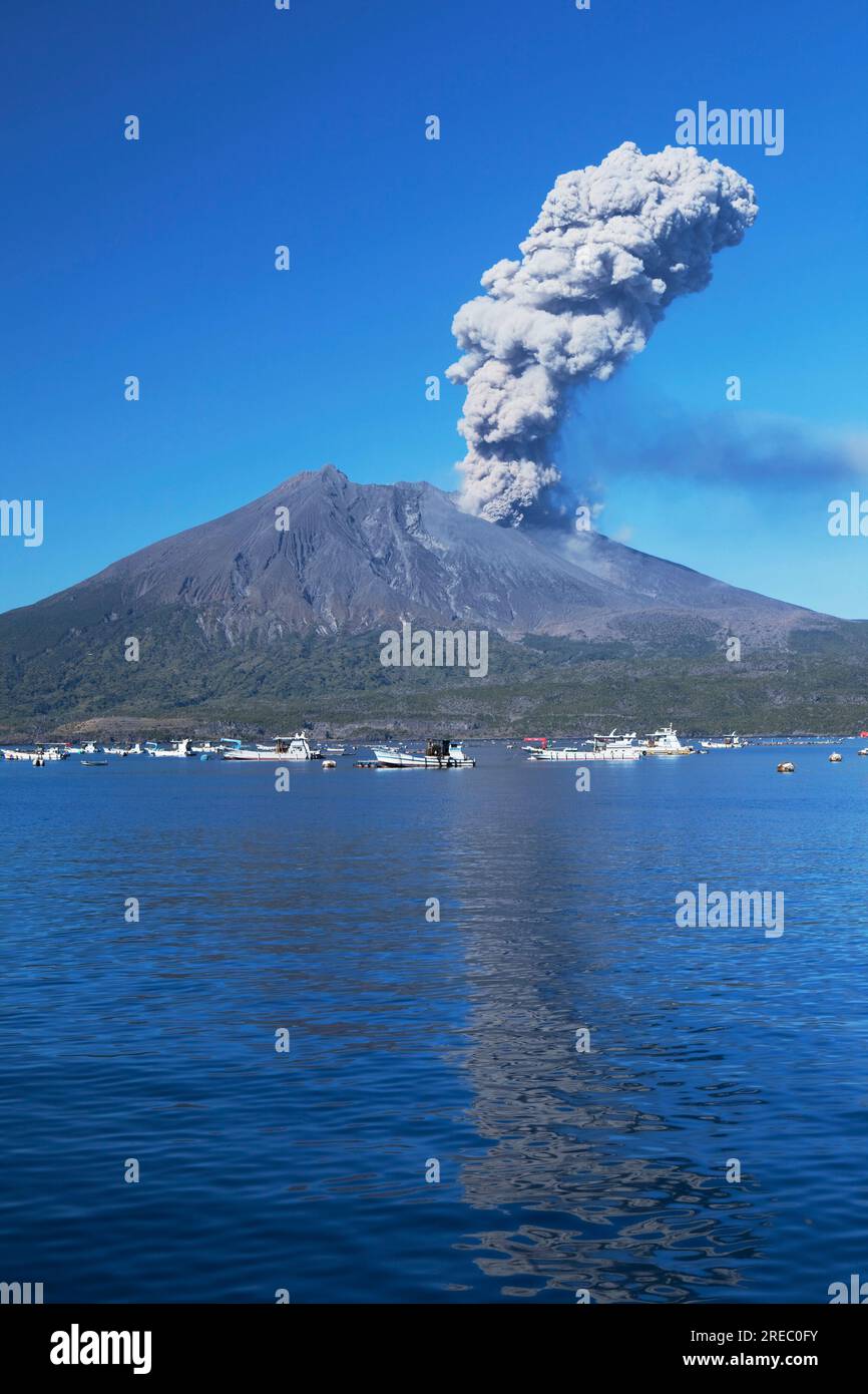 Island japan volcanic eruption hi-res stock photography and images - Alamy