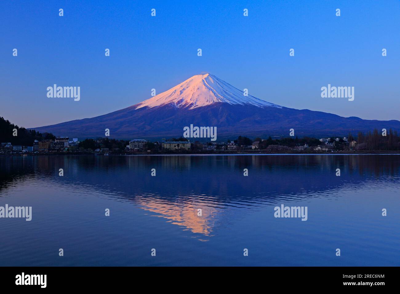 Mt Fuji Sunrise Stock Photo - Alamy