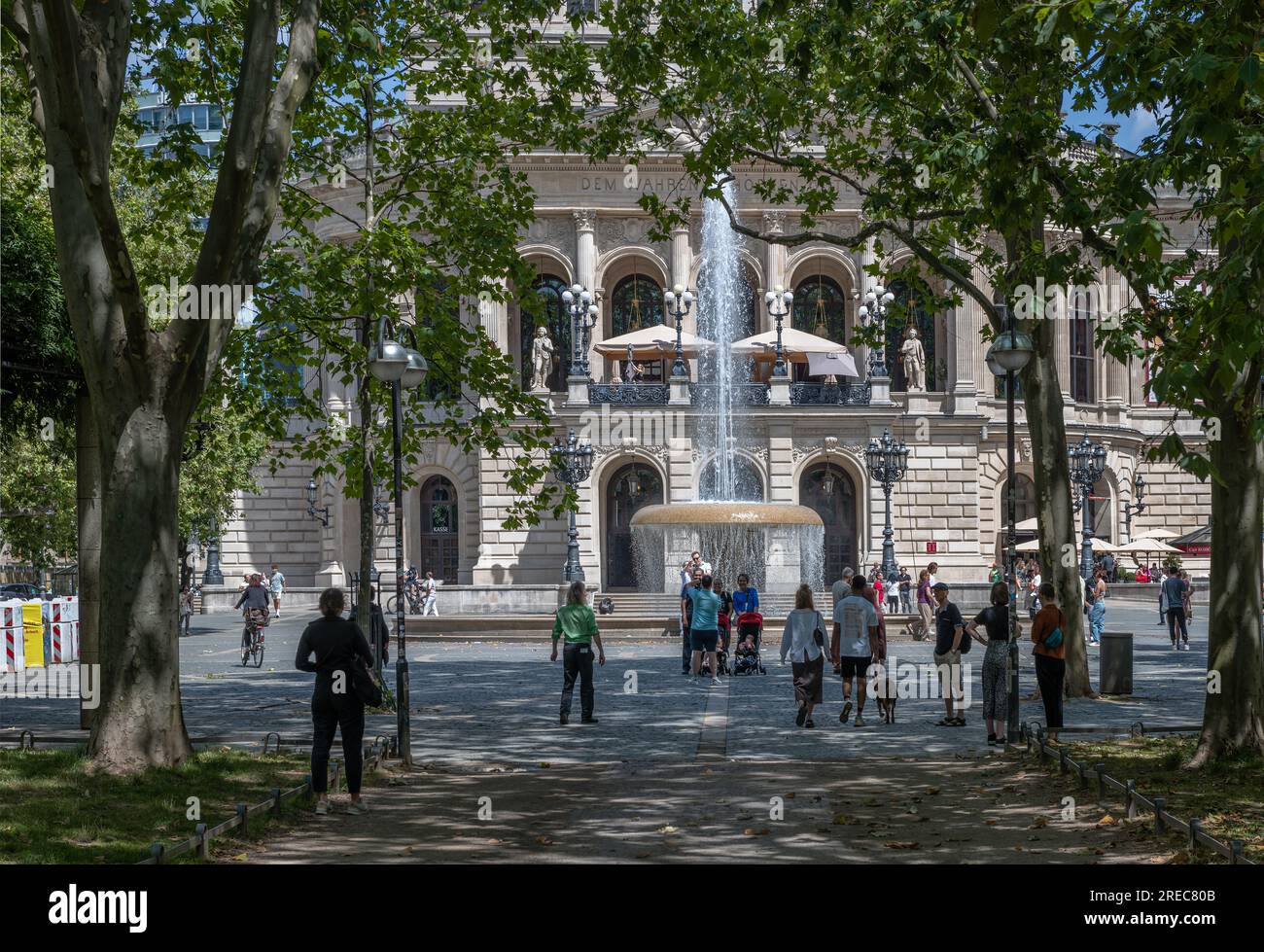 View of the Old Opera and Opernplatz, Frankfurt, Germany Stock Photo