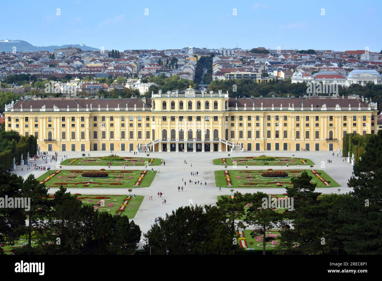 Vienna austria skyline hi-res stock photography and images - Alamy
