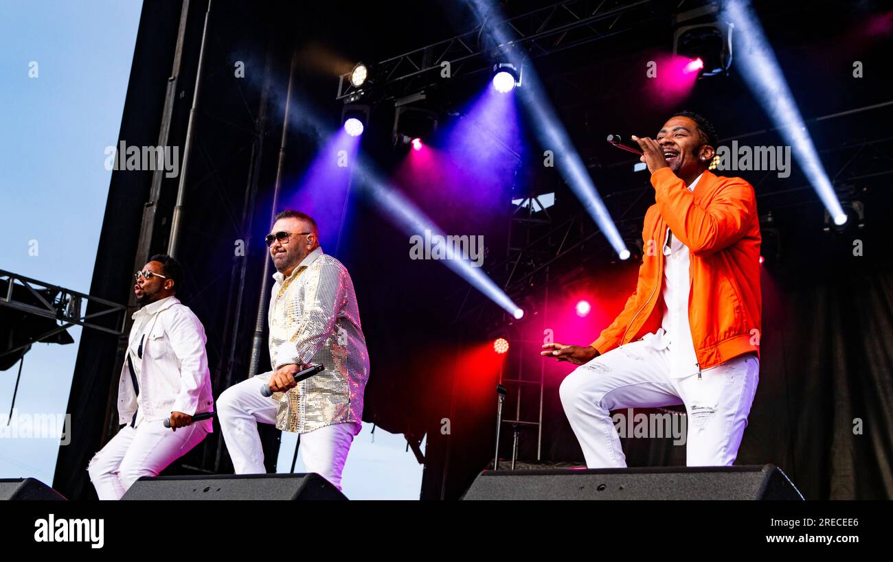 Edmonton, Canada. 25th July, 2023. As part of the I Love the 90's tour, L-R Mark Calderon and Adam Emil of Color Me Badd perform on the Northlights Stage on day 3 of K-Days in Edmonton of it's 10 day run. Credit: SOPA Images Limited/Alamy Live News Stock Photo