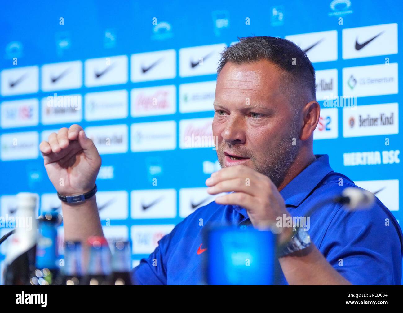 Berlin, Germany. 17th Apr, 2023. Soccer, Bundesliga, Hertha BSC, press  conference. Newly appointed head coach Pal Dardai speaks at a press  conference. Credit: Andreas Gora/dpa/Alamy Live News Stock Photo - Alamy