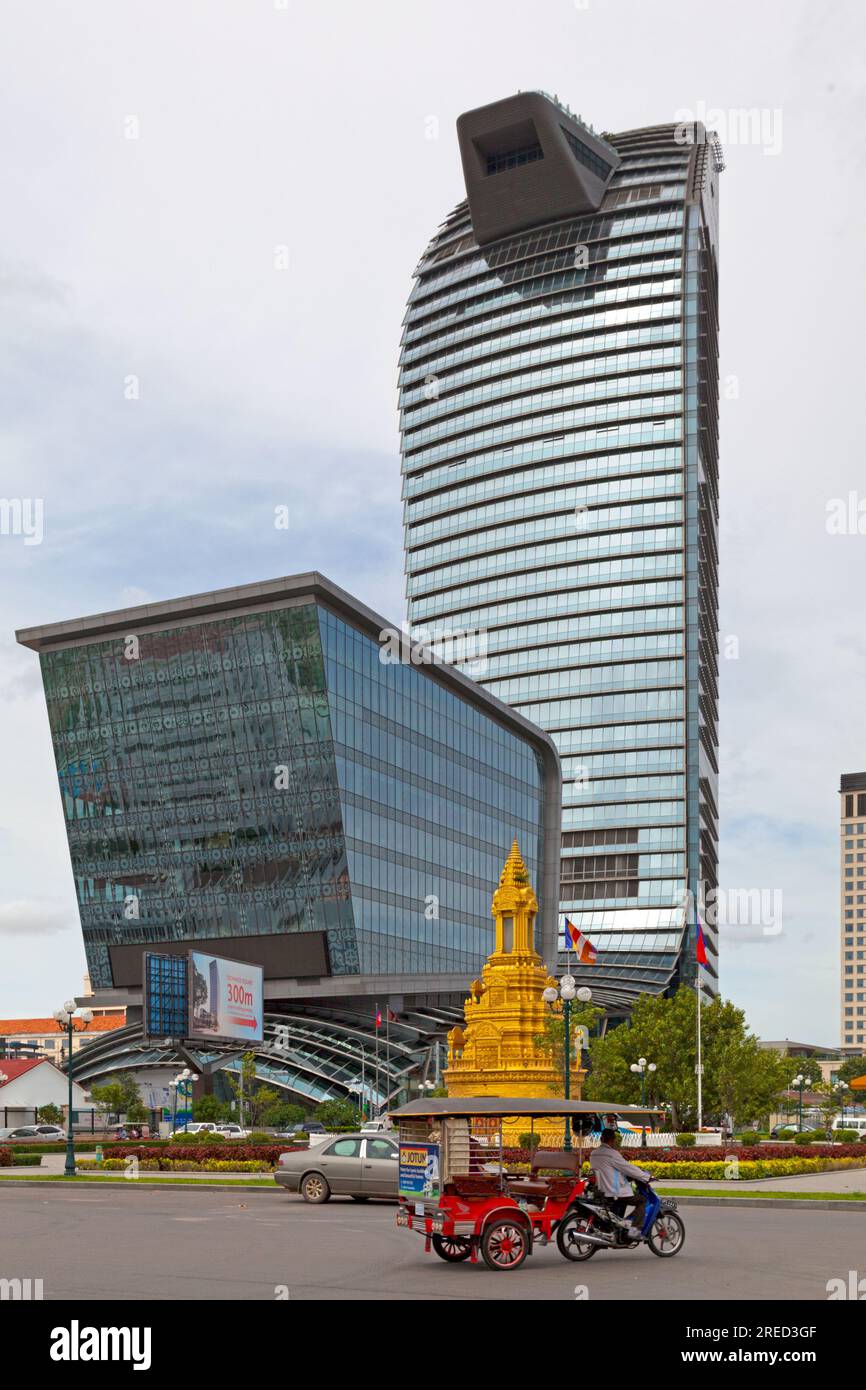 Phnom Penh, Cambodia - August 26 2018: The tallest skyscraper in Phnom Penh is Vattanac Capital Tower at a height of 188 metres (617 ft), dominating P Stock Photo