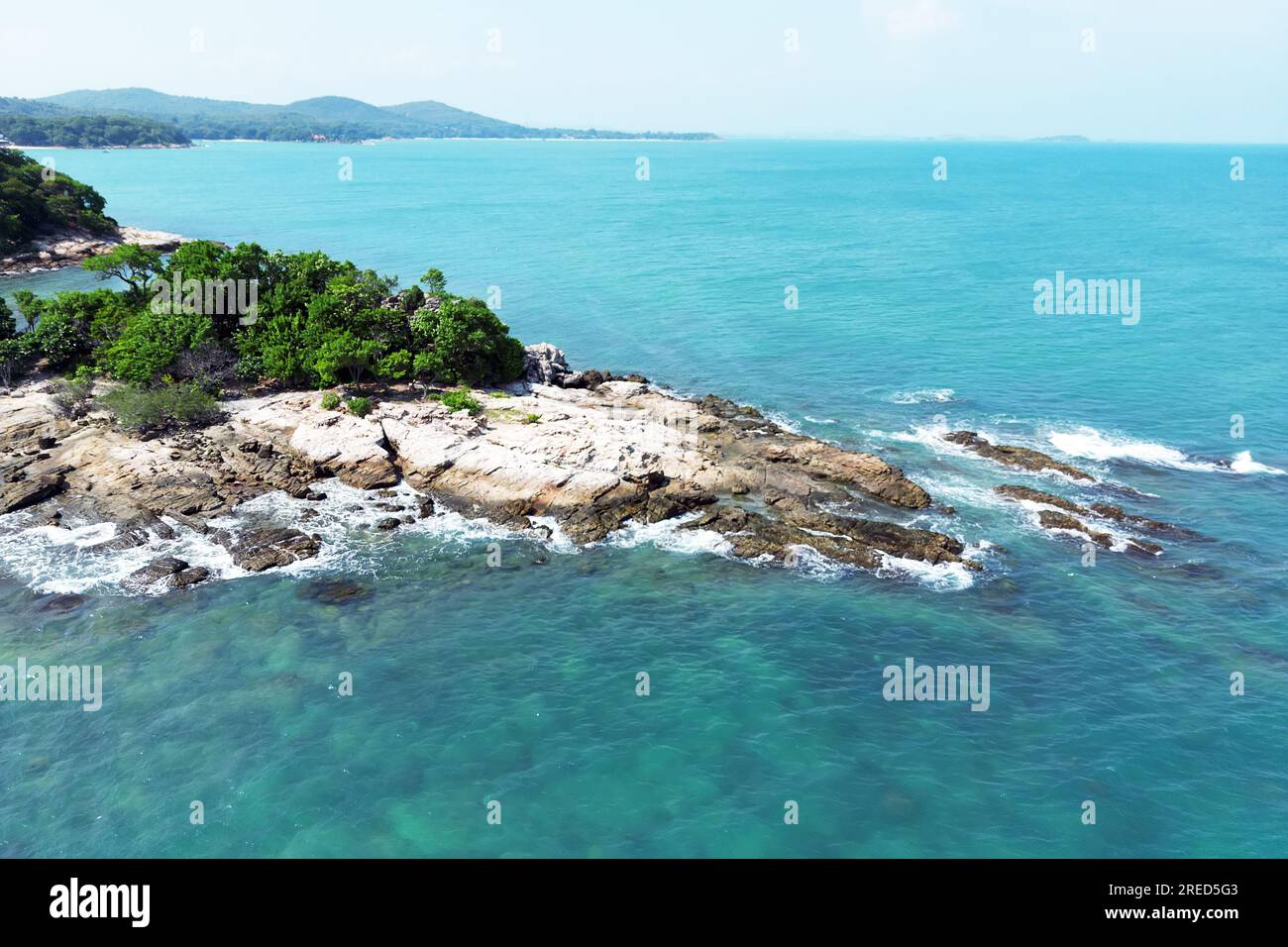 aerial photograpahy of seascape top view of Ko Samet island on sunny day. Stock Photo